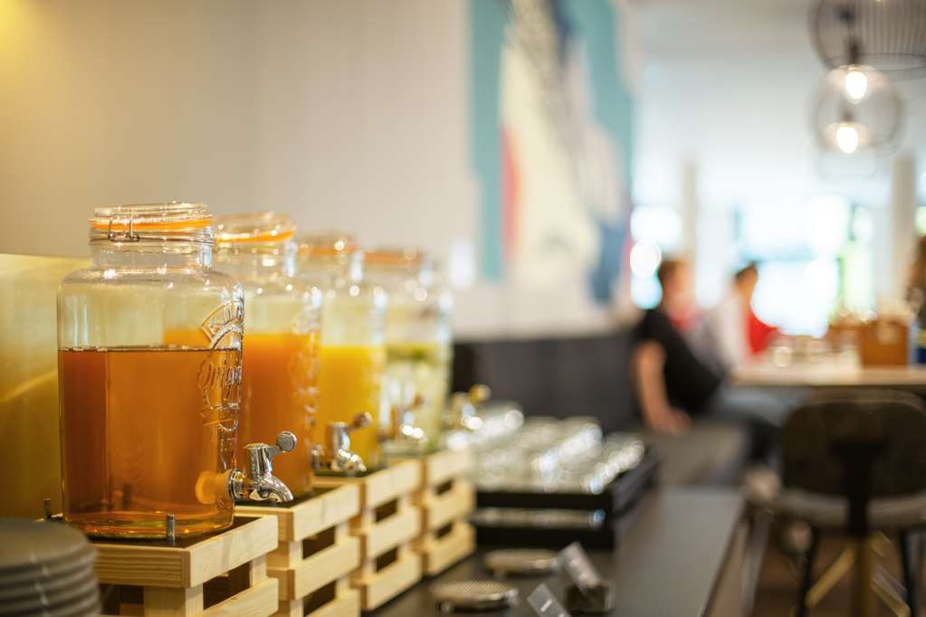 Holiday Inn - The Niu, Mesh Stuttgart Messe By Ihg Restoran gambar